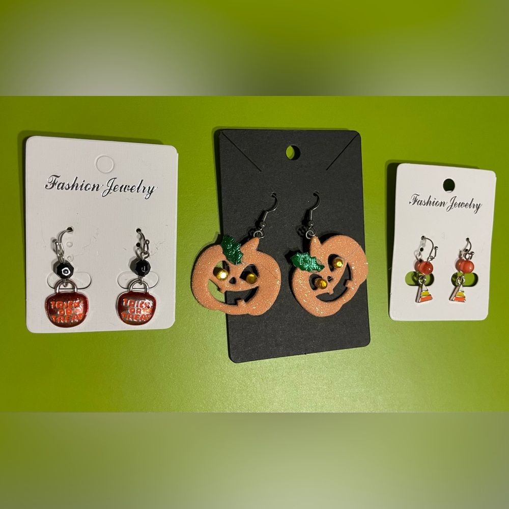 3/$10 - Lot of 3 pair Halloween earrings. Wire, pierced, drop. EUC.